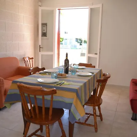 Vakantiehuis Casa Zoe In *